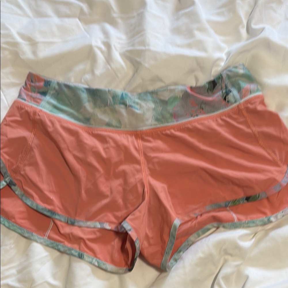 Lululemon peach blush speed shorts